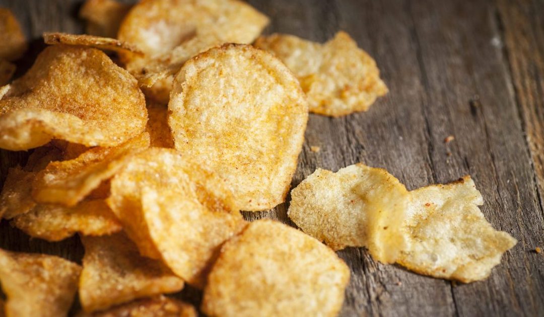 Kettle Chips with Sweet Onion Dip
